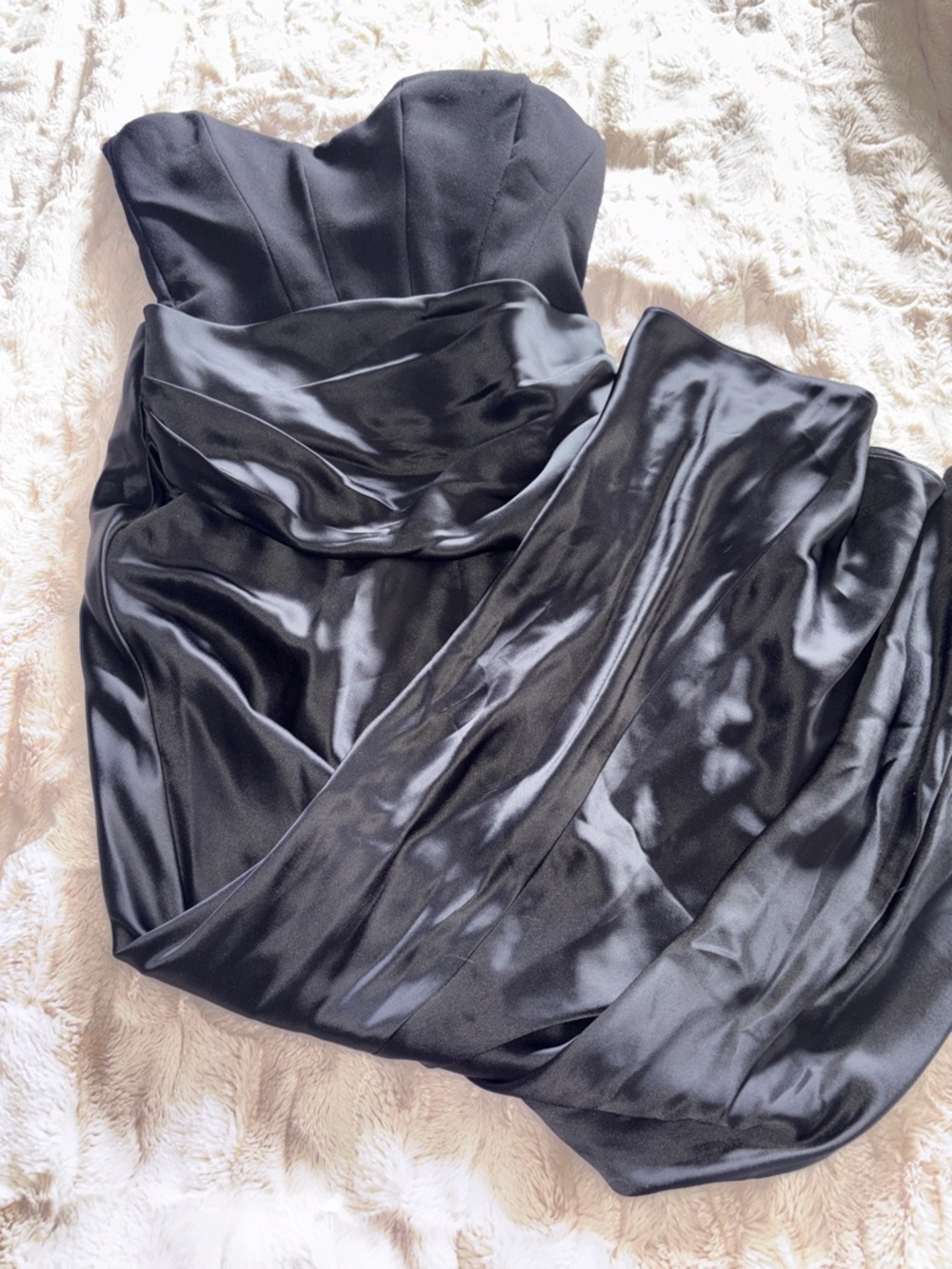 House of CB Black Strapless Satin Column Gown - Picture 3 of 3